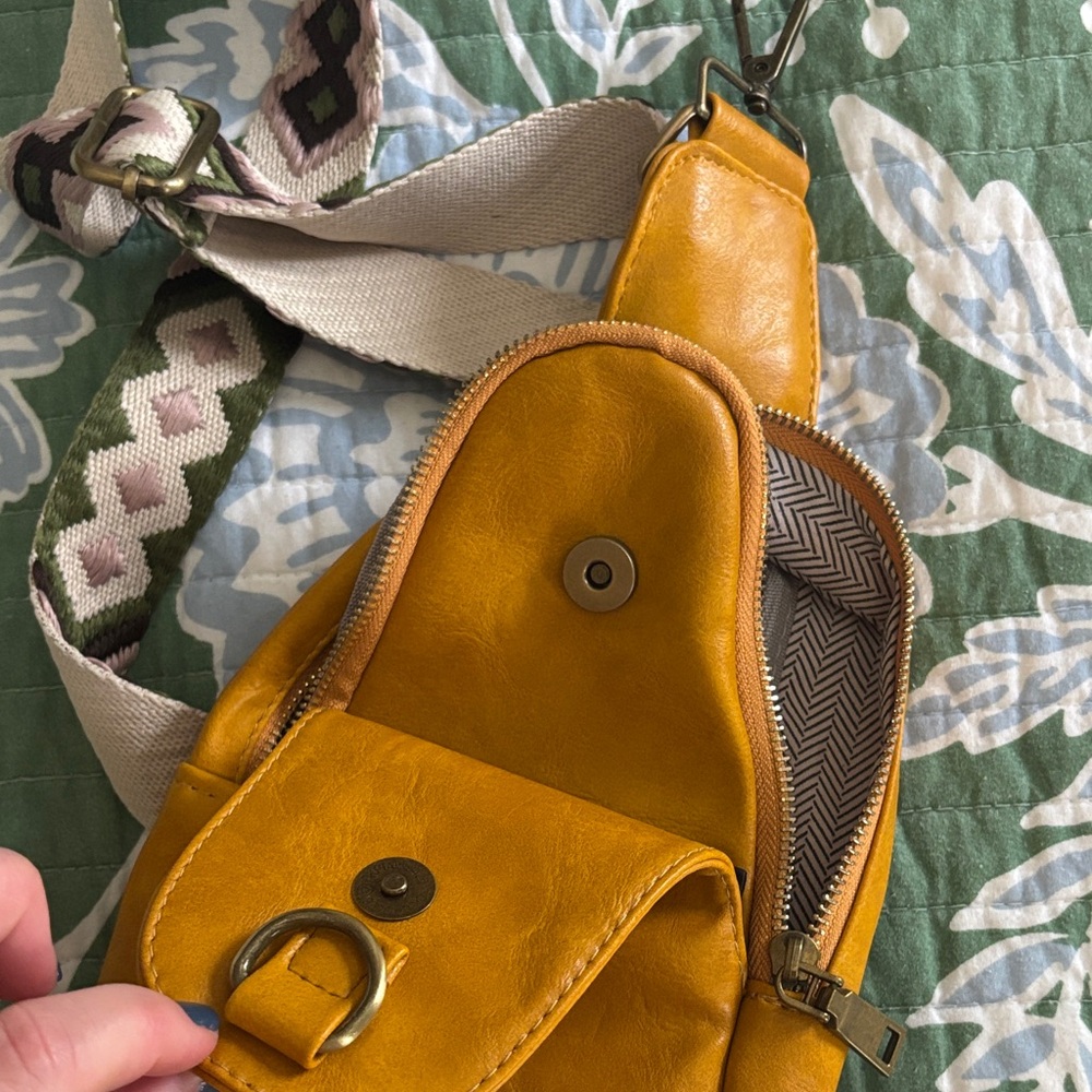 Mustard Leather Crossbody Bag with Patterned Strap - Picture 6 of 7